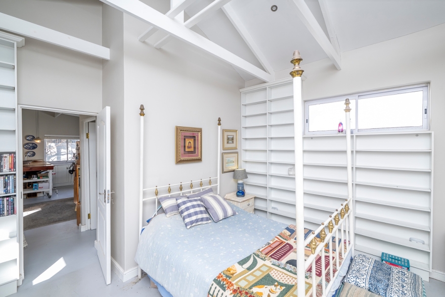 4 Bedroom Property for Sale in Gordons Bay Village Western Cape